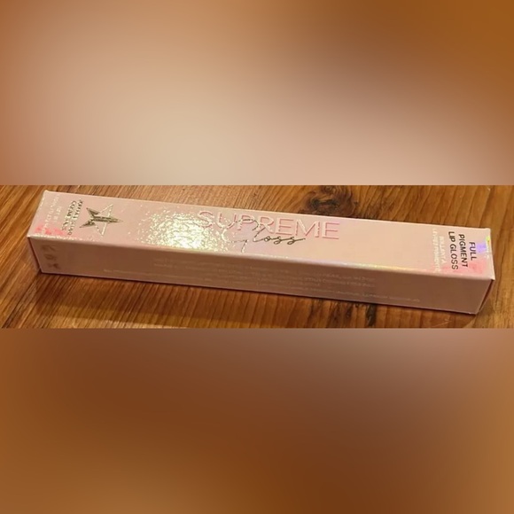 Mannequin Jeffree Star Cosmetics Supreme Gloss in - Picture 5 of 5